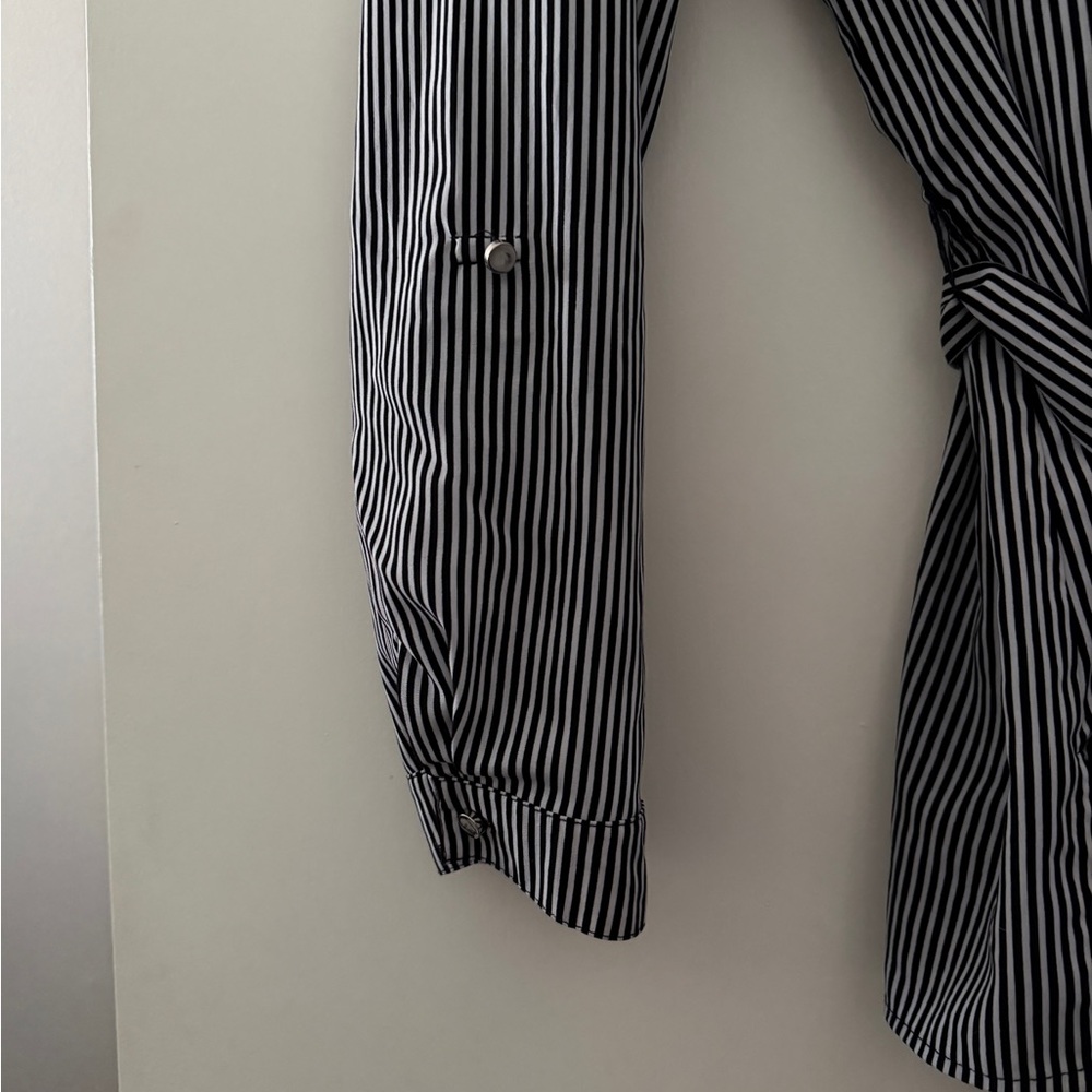 Notations Black White Striped Belted Blouse XL Roll Tab Sleeve - Picture 4 of 9